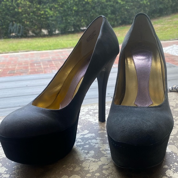 Hale’ Bob “Vero Cuoio” platform pump. Gray& black soft leather upper. Size 8 1/2 - Picture 5 of 13
